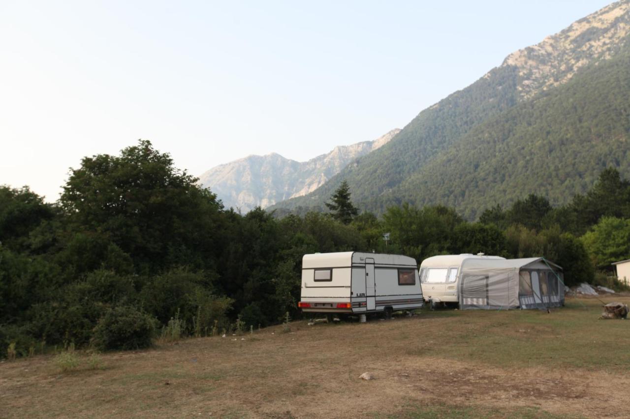 Dukat Hamiti Camping Center מראה חיצוני תמונה